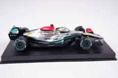 BBurago Kovový model Mercedes W13 - Lewis Hamilton (2022), 1:43 BBurago Signature