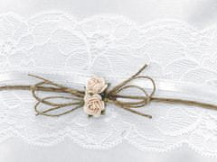 PartyDeco Poduška biela svetloružová ruža s čipkou 16cm