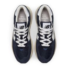 New Balance Obuv tmavomodrá 42 EU 5740