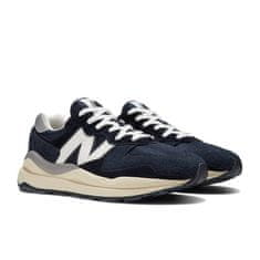 New Balance Obuv tmavomodrá 42 EU 5740