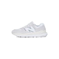 New Balance Obuv sivá 42.5 EU 5740