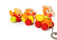 Lean-toys Drevené kačky na ťahanie 13722