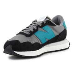 New Balance Obuv sivá 42 EU 237