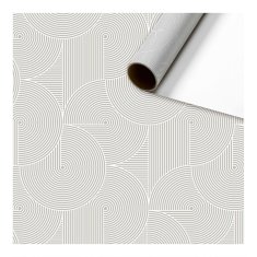 Decor By Glassor Krémový baliaci papier s geometrickým ornamentom