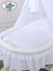 Mojžišov kôš s baldachýnom Charlotte white + biele vyšívané posteľné prádlo