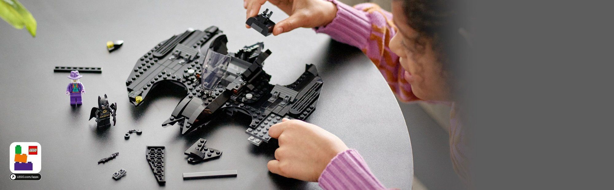 LEGO DC Batman 76265 Batwing: Batman vs. Joker