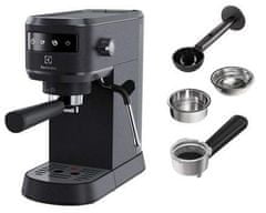 Electrolux Pákové espresso Explore 6 E6EC1-6BST