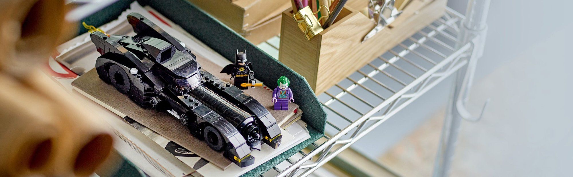 LEGO DC Batman 76224 Batman vs. Joker: Naháňačka v Batmobile