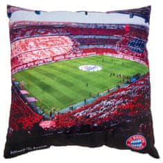 FAN SHOP SLOVAKIA Vankúšik FC Bayern Mníchov, design Allianz Aréna, znak klubu, 40x40cm