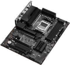 ASRock X670E PG Lightning / AMD X670 / AM5 / 4x DDR5 / 4x M.2 / HDMI / DP / USB-C / ATX