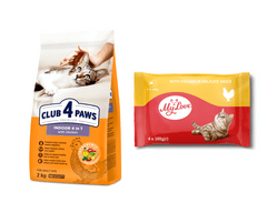 Club4Paws Premium Indoor 4 in 1 pre dospelé mačky žijúce v byte 2 kg + kapsičky pre mačky My love set s kuracim mäsom 4x100g