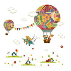PIPPER. Samolepka na stenu "Lietajúce balóny so zvieratkami" 75x78 cm