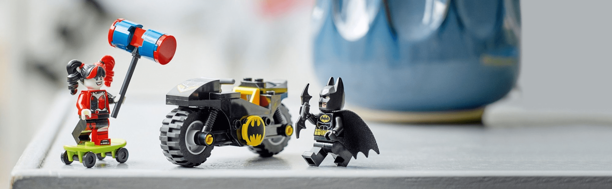 LEGO DC Batman 76220 Batman proti Harley Quinn