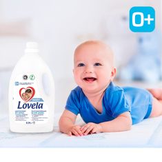 Lovela Baby tekutý prací prípravok na bielu bielizeň 2,9 l / 32 pracích dávok