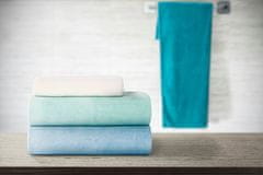 ModernHome Rýchloschnúci uterák AMY 30x30 púdrovo modrý