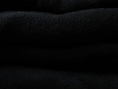 Froster Hrejivá deka s rukávmi - čierna