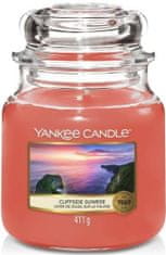 Yankee Candle Klasická vonná sviečka v skle Cliffside Sunrise 411 g