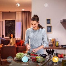 Philips Hue White and Color Ambiance Bluetooth LED žiarovka E14 87195143566106W 470lm 2000-6500K RGB