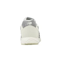 New Balance Obuv 37.5 EU B 09