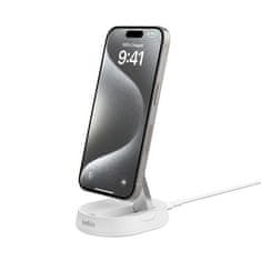 Belkin BOOST CHARGE PRE konvertibilný Qi2 15W magnetický nabíjací stojan, bez adaptéra, biela