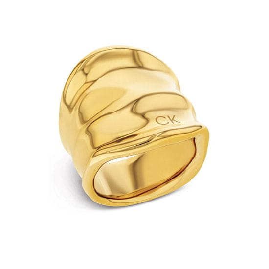 Calvin Klein Masívny pozlátený prsteň Elemental 35000646