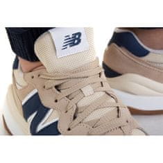 New Balance Obuv hnedá 45 EU 5740