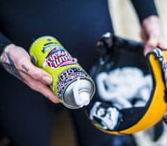 Muc-Off čistiaci prípravok Helmet Foam Sanitizer