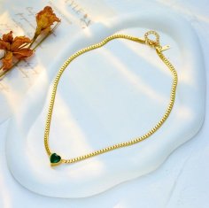For Fun & Home Srdiečkový náhrdelník z pozlátenej chirurgickej ocele, dĺžka 41 cm + 5,5 cm predĺženie, veľkosť srdca: 1,2 x 1,2 cm