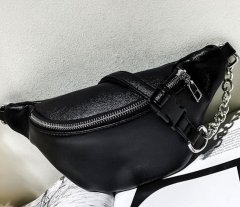 Camerazar Veľká taška na obličky z ekologickej umelej kože, strieborné kovanie, obvod pása do 130 cm