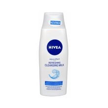 Nivea Nivea - Refreshing Cleansing Milk for Normal to Combination Skin 200 ml Aqua Effect 200ml 