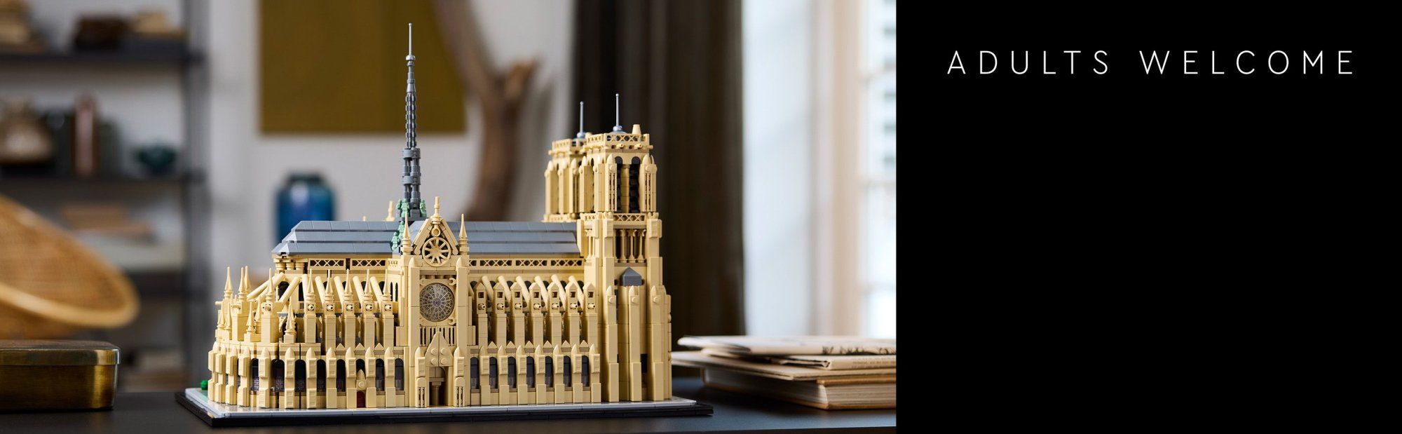 LEGO Architecture 21061 Notre-Dame v Paríži