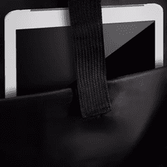 Trizand Cestovný batoh 23734 s kozmetickou taškou, čierny, polyester, 38x24x18 cm