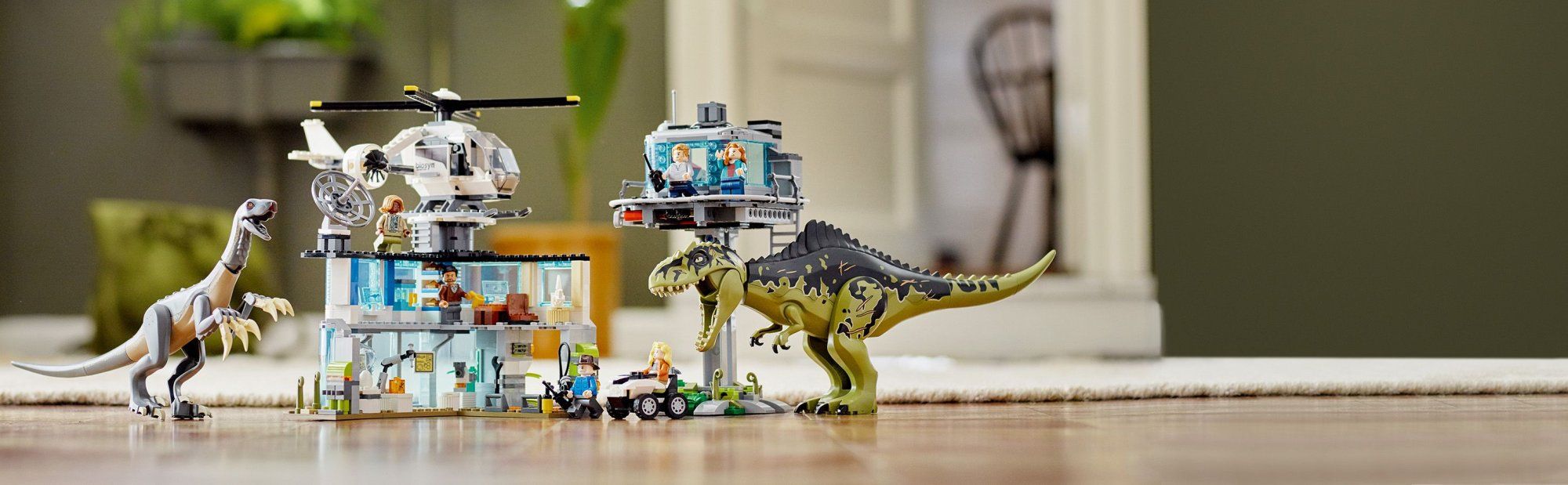 LEGO Jurassic World 76949 Útok giganotosaura a therizinosaura