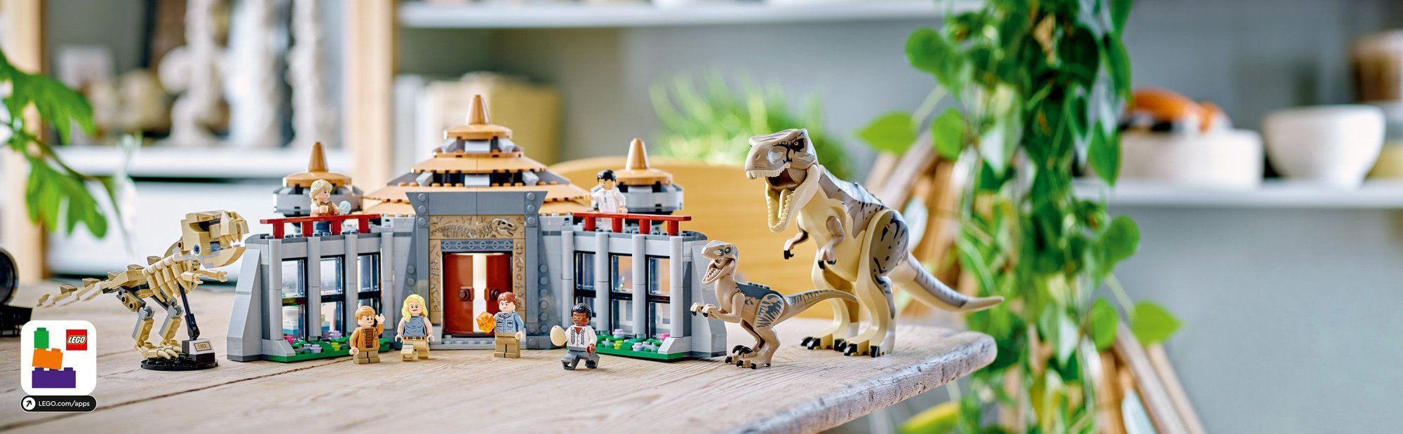 LEGO Jurassic World 76961 Návštevnícke centrum: útok T-rexe a raptora