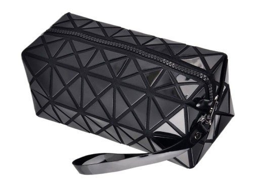 Camerazar Dámska kozmetická taška s kosoštvorcovým geometrickým vzorom, plast, 20x8,5 cm