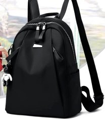 Camerazar Dámsky mestský batoh, nepremokavá syntetika, čierny, 32x35x13 cm s krúžkami na kľúče