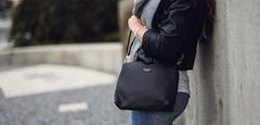 Vuch Dámska crossbody kabelka Coalie