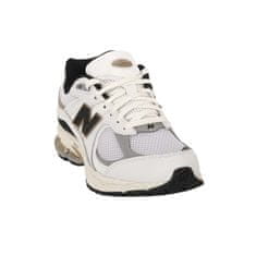 New Balance Obuv biela 40 EU 2002