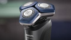 Philips pánský strojek Series 7000 Wet & Dry pro citlivou pleť S7887/55