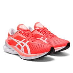 Asics Obuv beh 40 EU Novablast Tokyo W