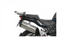 SHAD Montážna sada pre Horný kufor Top master B0TX50ST BENELLI TRK 502X/QJ MOTOR SRT 700 X TRAIL