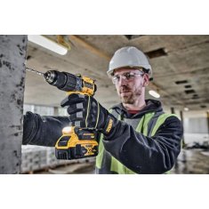 DeWalt Aku príklepová vŕtačka / skrutkovač 18 V XR 2x 5,0 Ah