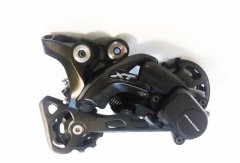 Shimano měnič MTB 11k XT M8000 černý střední vodítko servisní balení