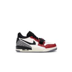 Nike Obuv 45.5 EU Jordan M Legacy 312