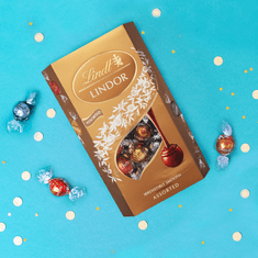 LINDT LINDOR pralinky Mix - Krabička, 600 g