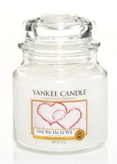 Yankee Candle Aromatická sviečka Snow In Love 411 g