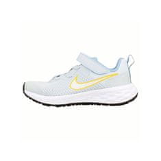 Nike Obuv biela 28 EU Revolution 6