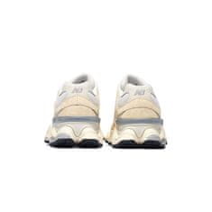 New Balance Obuv 43 EU U9060WNB