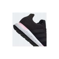 Adidas Obuv čierna 36 2/3 EU Swift Run