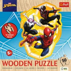 Trefl Drevené obrysové puzzle Spiderman: Pripravený do akcie 50 dielikov